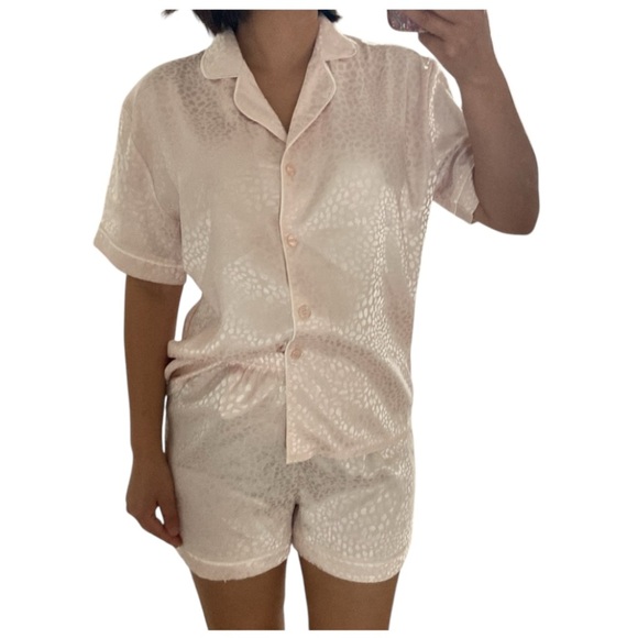 BCBG Max Azria Pajama Set animal print pink Large - Picture 2 of 9